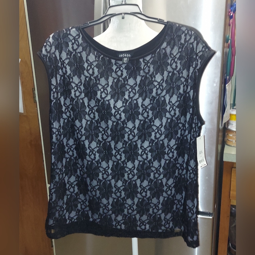 Womens NEW with Tag Black Lace Top Shirt Size XL (16/18)